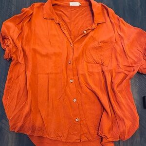 Roolee Blouse
XXL
Gently used
